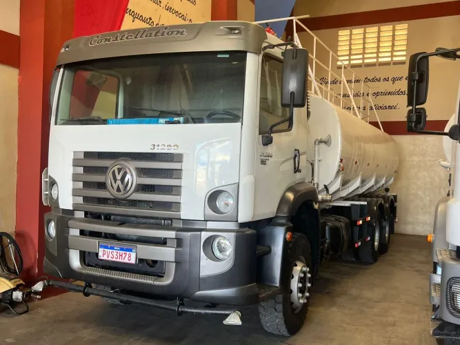 VW 31.280 Pipa 20 mil litros 2015