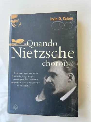 Vários livros usados. 25,00 cada.