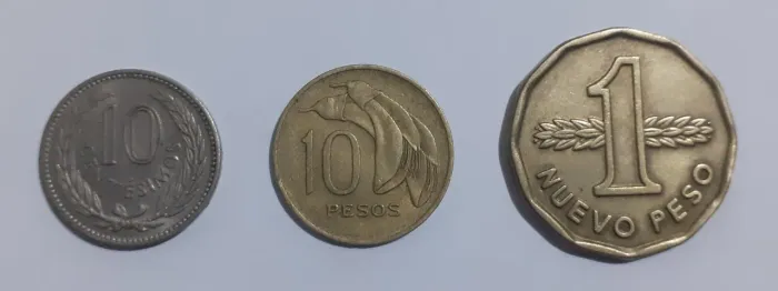 Lote 3 Moedas Uruguai - 10 Centésimos / 10 Pesos / 1 Nuevo Peso