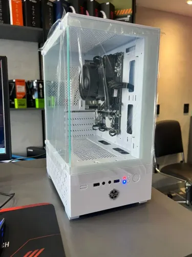 PC Gamer Ryzen 5 | Vega 11| 16 GBs DDR4 | SSD Novo c/ Garantia Loja