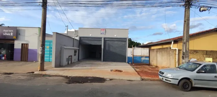 Loja para locação, 28,00 M2, Banheiro, Cozinha, porcelanato, forro laje, Jardim dos Buriti