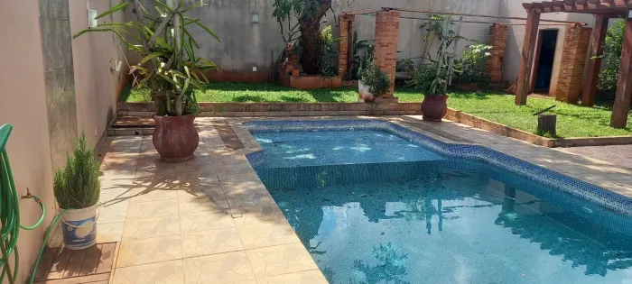 Vendo uma casa próximo do quartel 20. Em Campo Grande MS.