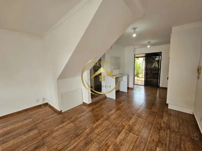 Casa à venda em Campinas, Santa Genebra, com 2 suítes, com 72.32 m², Villagio Genebra