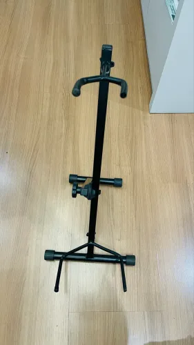 Suporte Estante Para Partitura Dobravel e suporte para violão e guitarra 