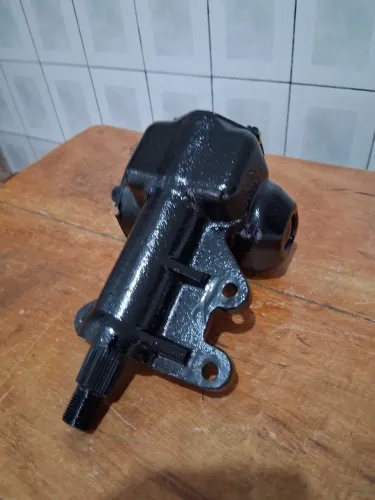 Caixa direção maverick V8