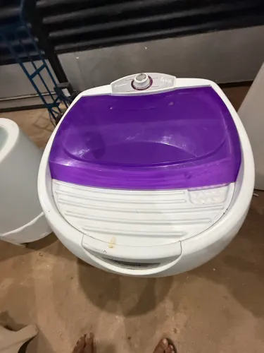 Máquina de lavar roupa és K