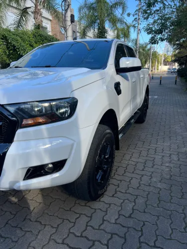 Ford Ranger XLS 2.2 4X4 CD Diesel Aut. 2018