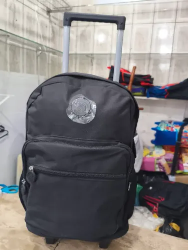 Mochila Preta de Carrinho Adulto - Executiva e Espaçosa