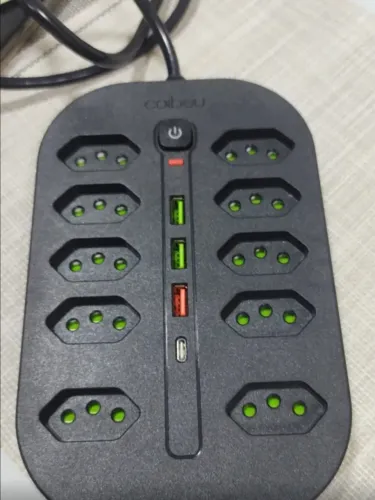 Extensão Coibiu 10 Tomadas + 5 Portas USB | 195cm