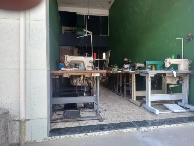 MÁQUINA DE COSTURA RETA INDUSTRIAL COMPLETA ZAP 31 993 01 41 73 ENTREGO.