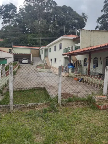 Casa com 3 quartos à venda em Horto florestal - SP