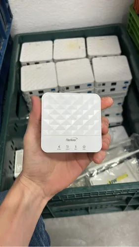 Kit com 50 ONU FIBERHOME 01 A mini com fonte