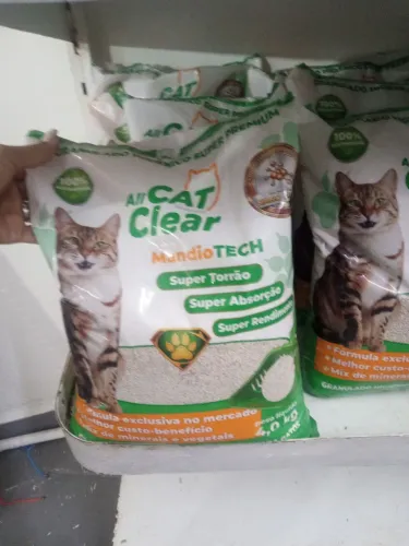 Areia de mandioca para gato 