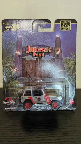 Hot Wheels Premium Jeep Wrangker Sahara 92