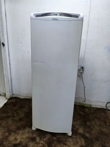 Freezer vertical Consul