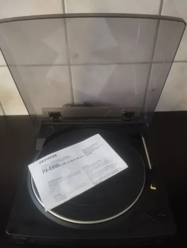 Vitrola toca disco vinil aiwa com agulha