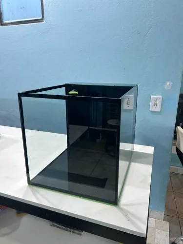 Aquário CUBO 80L NOVO