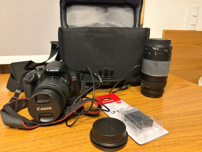 Kit Câmera Cânon Seminovo ( Câmera + bateria + lente +caixa )