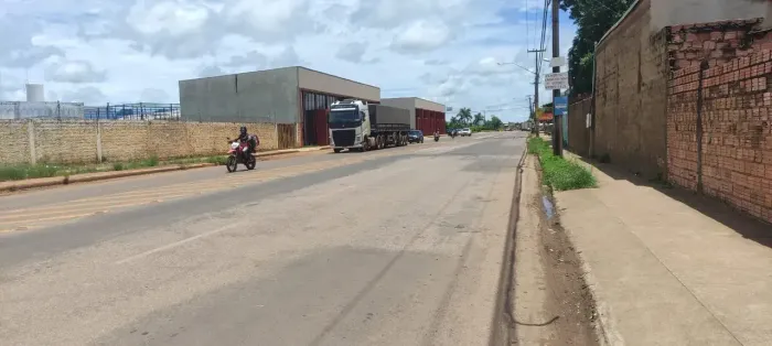 Lote Frente ao Ipiranga e Cond Parintins - Porto Velho - RO