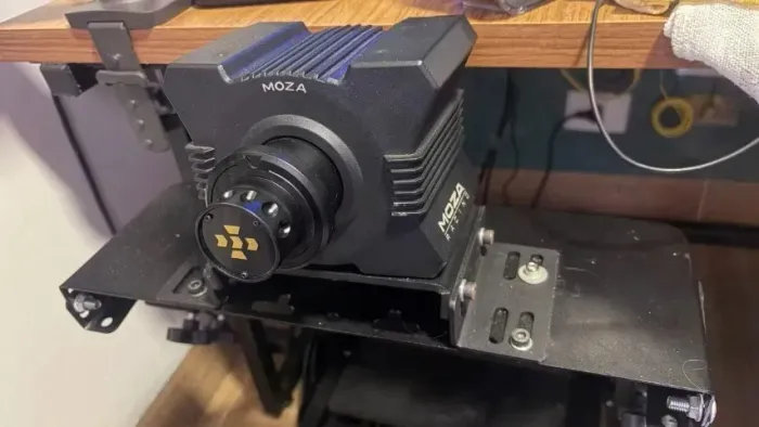 Base Moza R5 v2