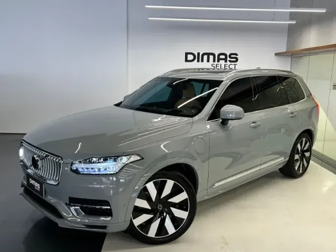 Volvo XC 90 T-8 Ultra 2.0 AWD (híbrido) 2025