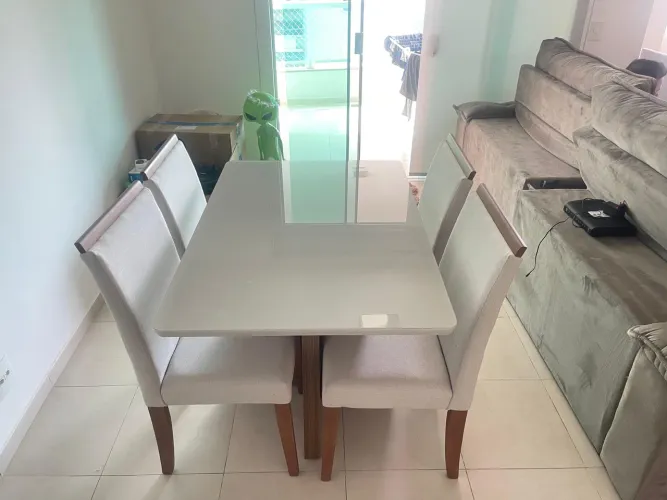 Mesa de madeira pronta entrega 