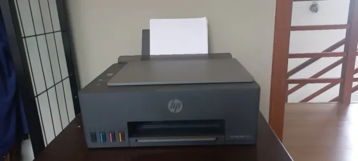 Impressora HP Smart Tank 584 ? perfeito estado e tanque cheio