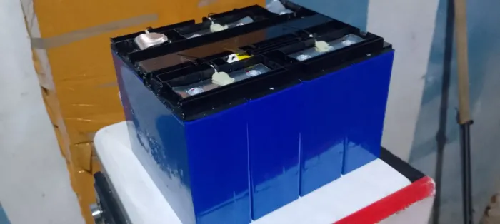 Bateria de lifep04 12v 400ap ( nova não é usada)