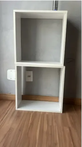 2 pares de nichos brancos