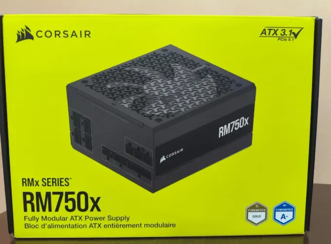 Fonte Corsair RM750x FULL MODULAR