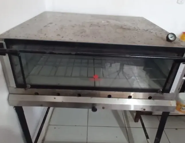 Vendo forno industrial a gás 