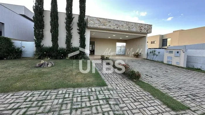 Casa Térrea Exclusiva no Portal do Sol Green