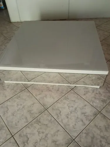 Mesa de centro espelhada