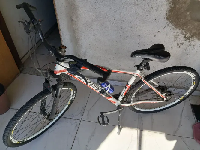 Bicicleta first aro 29