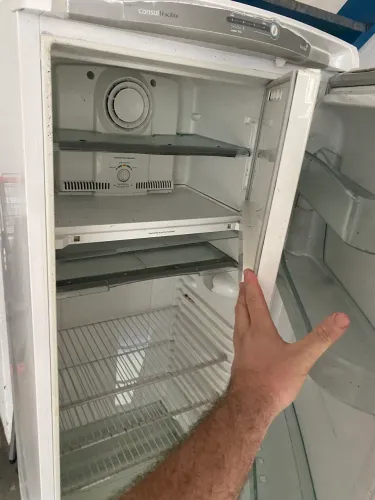 Vendo geladeira estado de nova