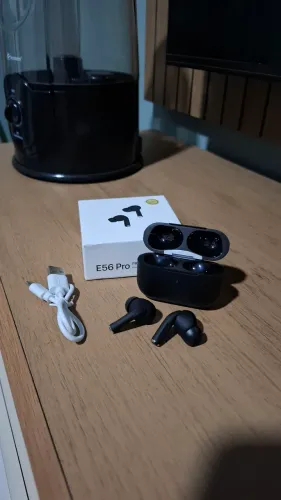 Vendo Fone Bluetooth E56 Pro em ótimo estado!