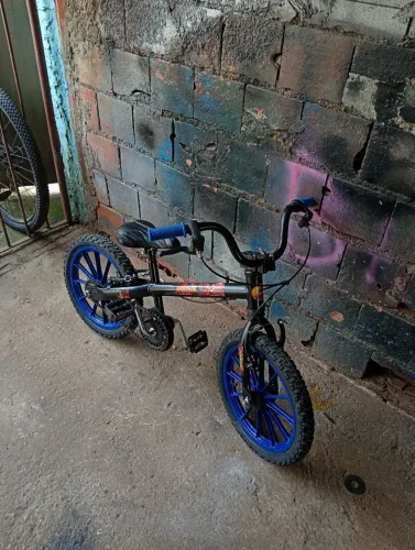 Bicicleta aro 16 homem aranha