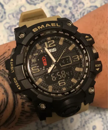 Kit 2 relógios Smael tipo g shock.