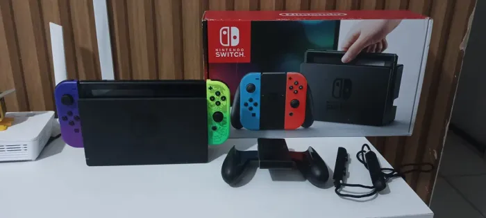 Nintendo switch v1 ( via software)