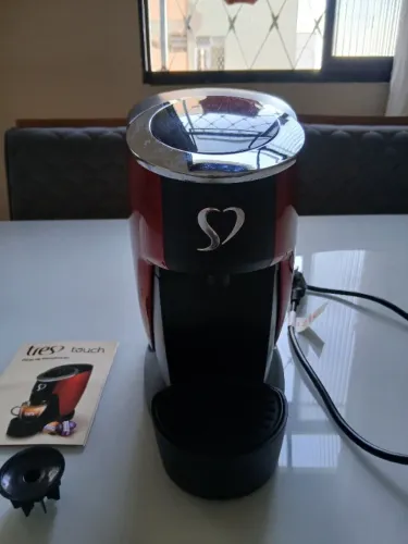 Cafeteira três corações touch