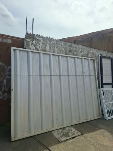 Portão de alumínio fosco USADO!