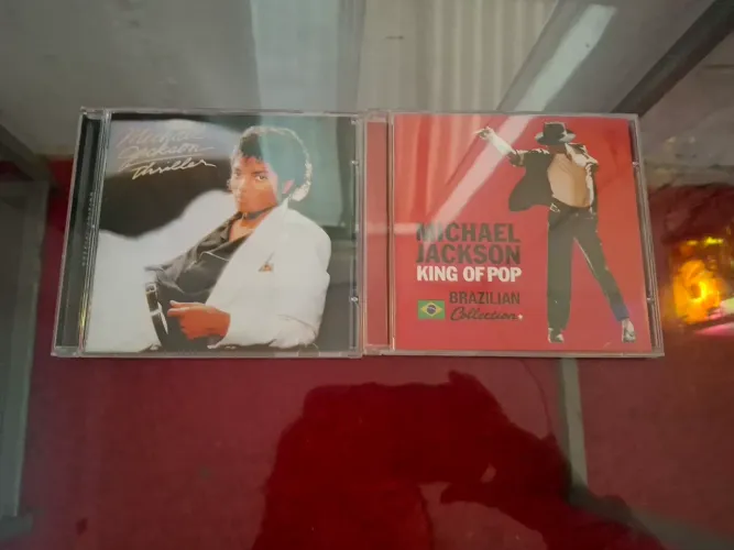 Vendo 2 CD do Michael Jackson Original