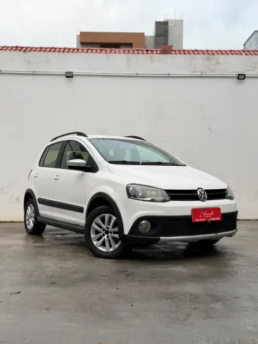 Volkswagen Crossfox I Motion 1.6 MI T. Flex 8V 5P 2014