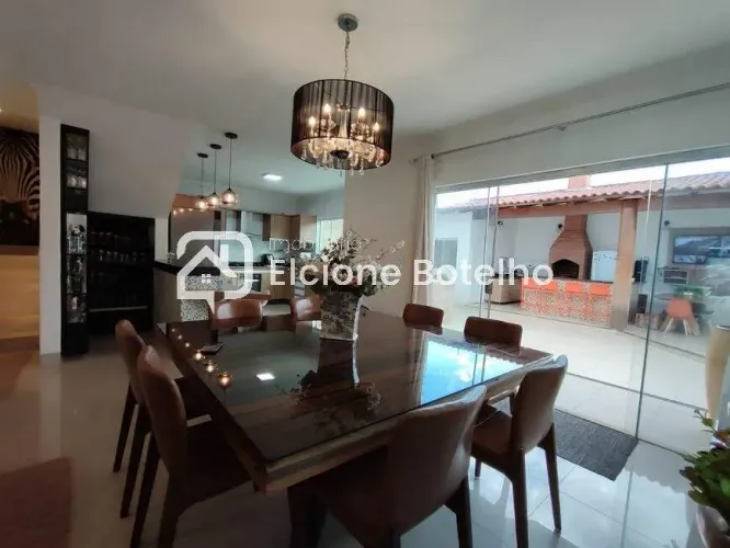 Casa para aluguel, 4 quartos, 2 suítes, 2 vagas, JARDIM EUROPA - Uberlândia/MG