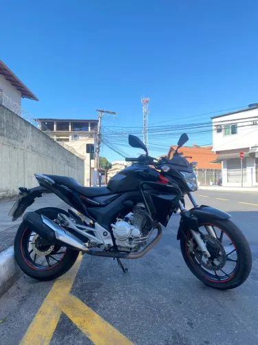 CB Twister 2016 vendo
