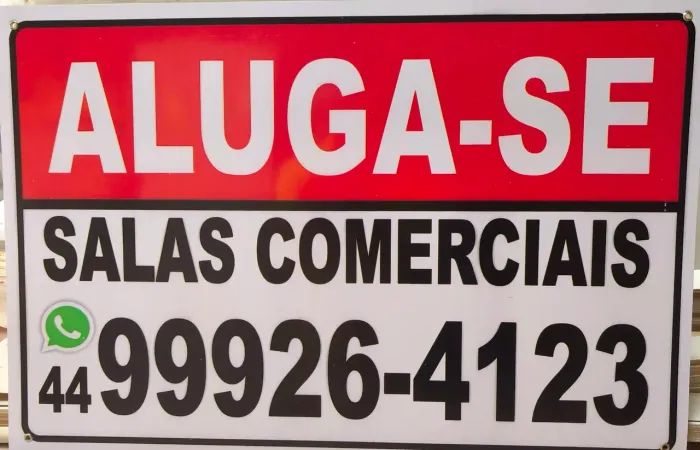 Duas salas comerciais na Av JK 