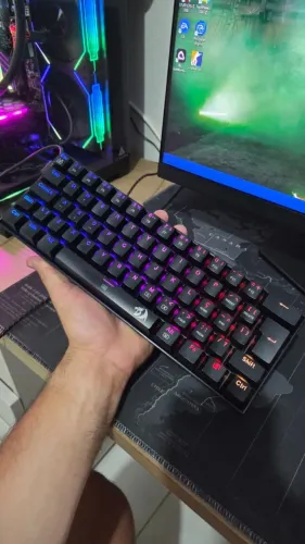 Teclado Mecânico Gamer Redragon Dragonborn (Switch Blue)