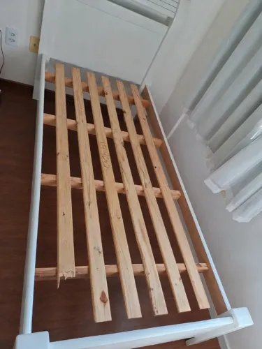 Cama de solteiro