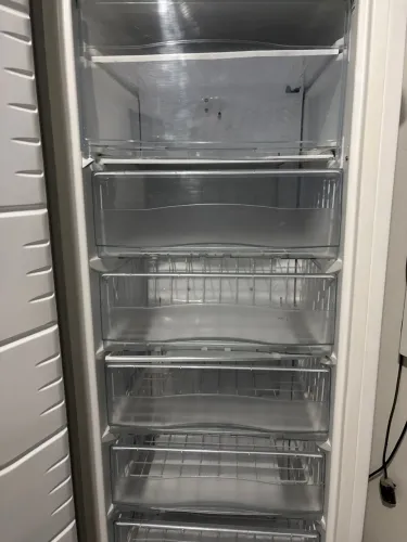 Vendo Freezer 293 Litros
