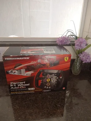 volante Thrustmaster Ferrari F1 Add-on